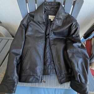 St John's Bay Leather Classic Black Jacket Size Med. Preowned Good Condition!